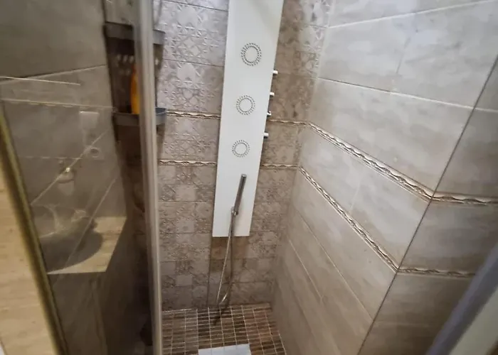 Sauna 5 Bedrooms In Old Town & Parking Kaunas