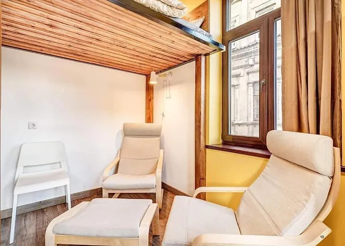 Sauna 5 Bedrooms In Old Town & Parking *