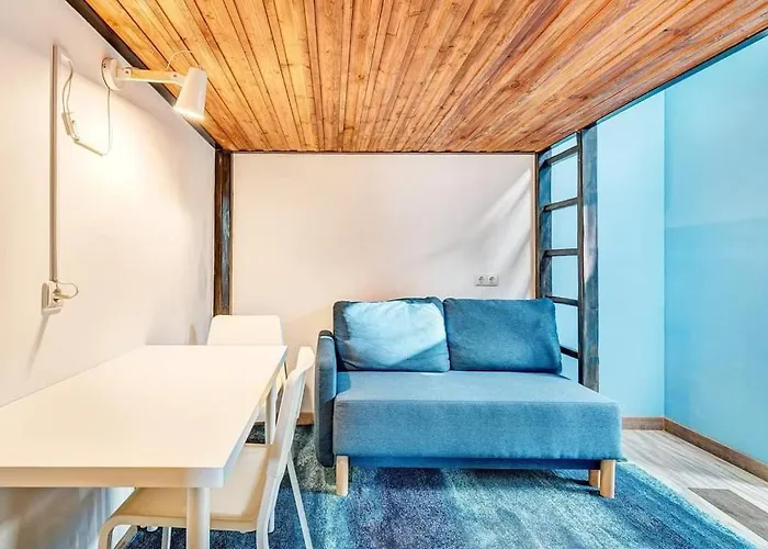 Sauna 5 Bedrooms In Old Town & Parking * Kaunas