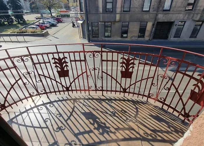 Lejlighed Sauna 5 Bedrooms In Old Town & Parking *