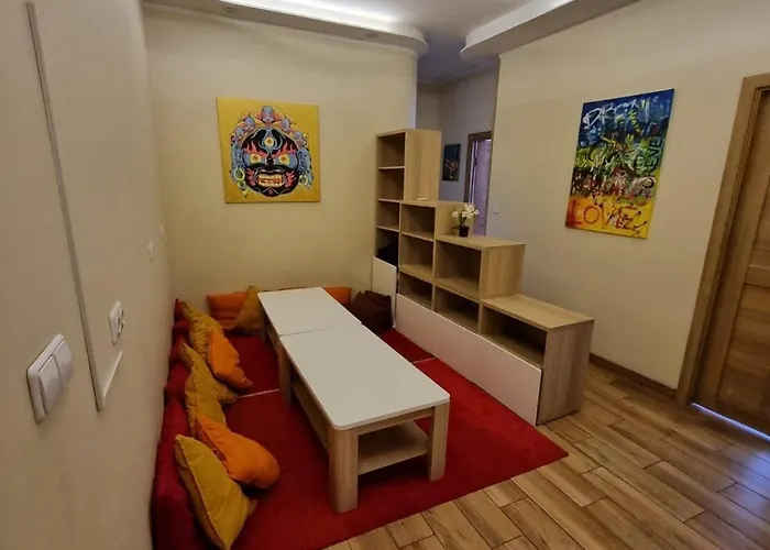 Sauna 5 Bedrooms In Old Town & Parking